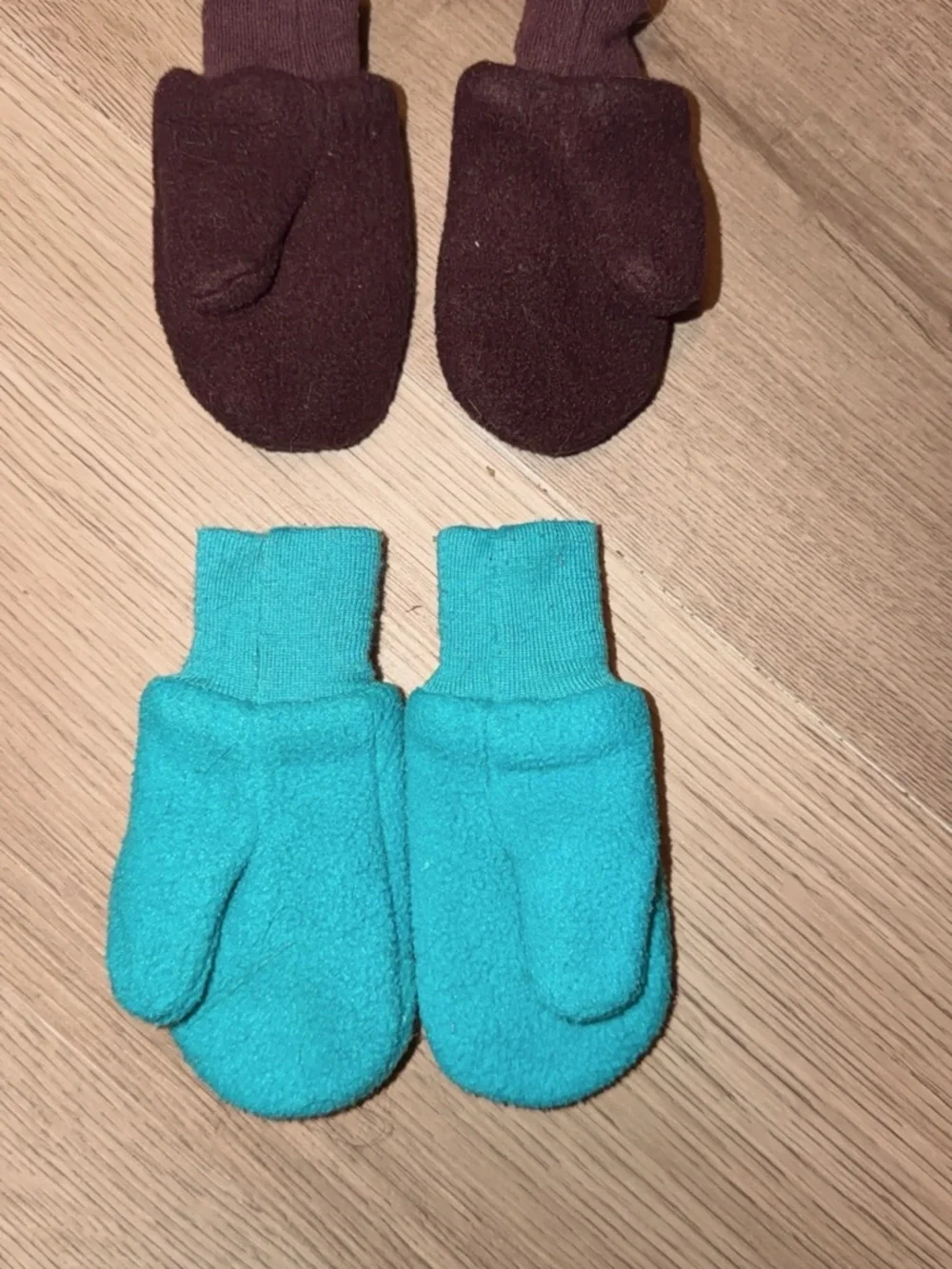 Patagonia Baby Fleece Mittens - Teal and Purple